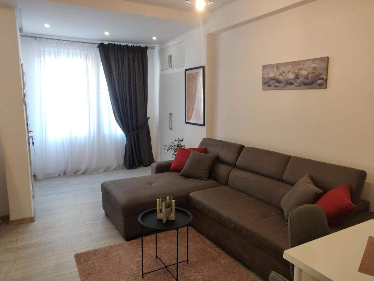 E&A Apartments Guesthouse Дуррес Екстер'єр фото
