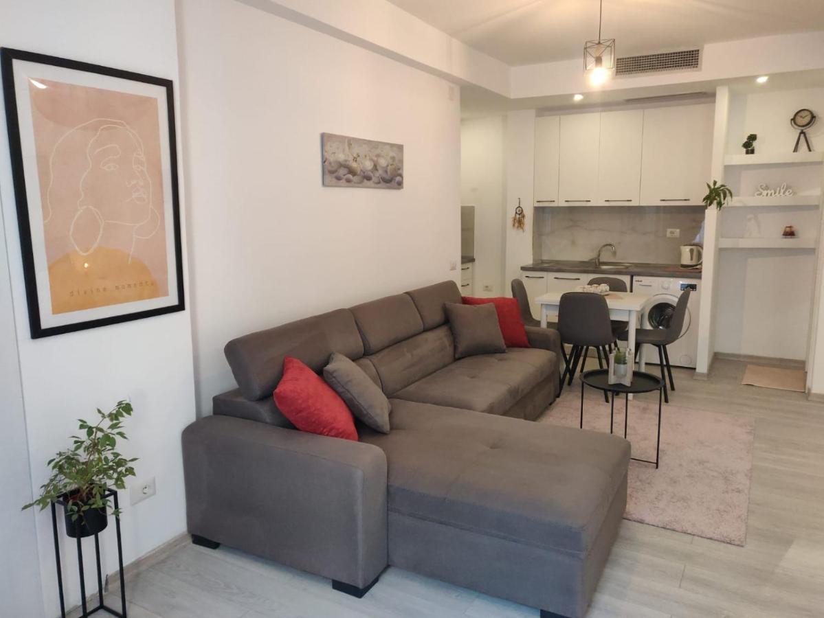 E&A Apartments Guesthouse Дуррес Екстер'єр фото
